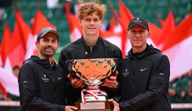 Simone Vagnozzi, Jannik Sinner and Umberto Ferrara celebrate Sinner's Monte-Carlo triumph.