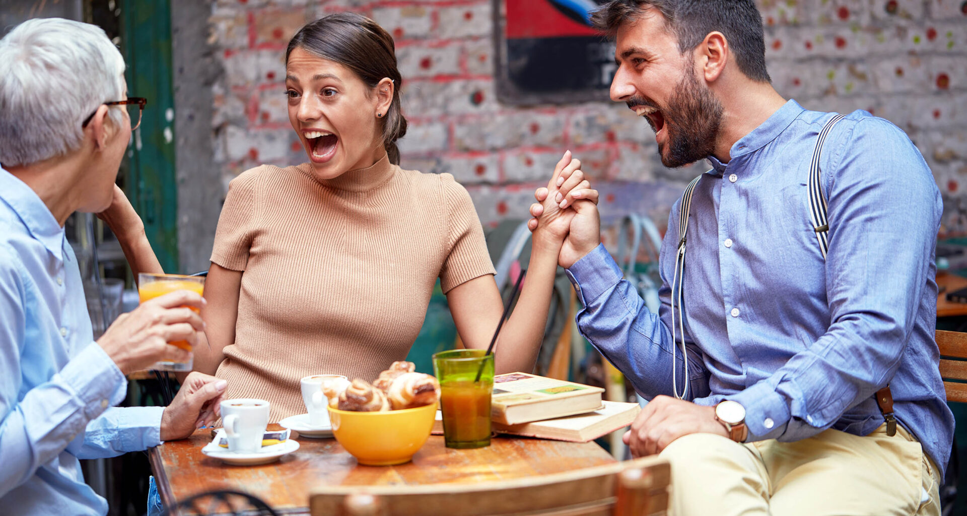 Midlife behavior predicts how long animals are likely to live