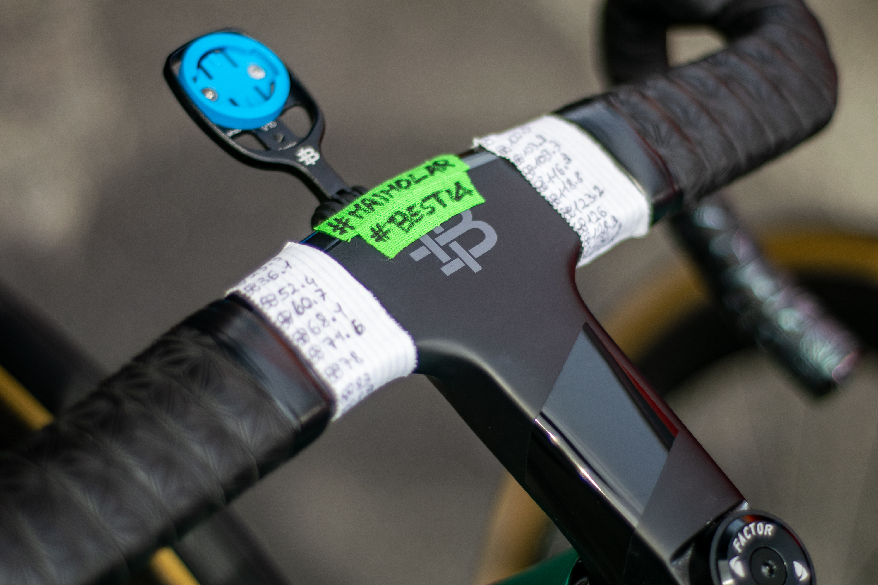 Bikes and tech from the start of Paris-Roubaix Femmes 2026