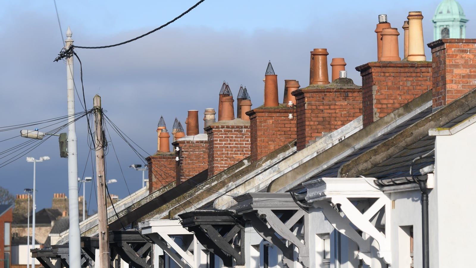 House prices to rise around 4% this year
