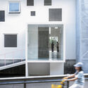 © Chao Zhang Apelron Contemporary / Aether Architects + Archigress - Interior Photography, Glass