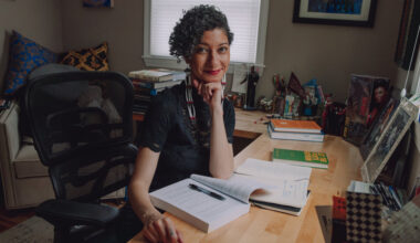 A Physicist Who Thinks in Poetry from the Cosmic Edge