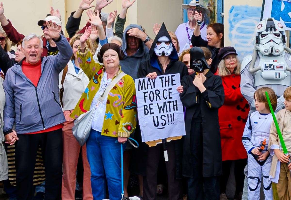 Star Wars actor joins 150-strong protest on May 4 to ‘Reopen the Regent’ cinema in Deal