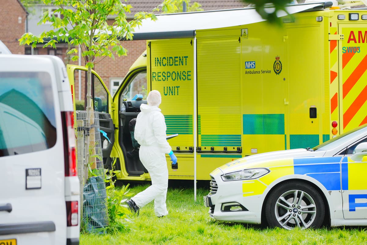 Two killed in 'suspicious' Bristol explosion as bomb squad on scene - London Evening Standard