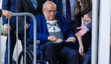 Giuliani Seeks to Have Health Care Covered by 9/11 Program
