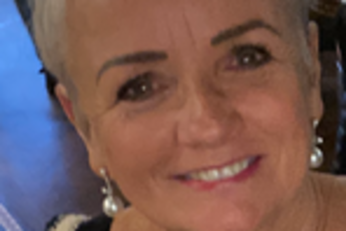 Pauline Donnelly received a late stage diagnosis of ovarian cancer in 2021