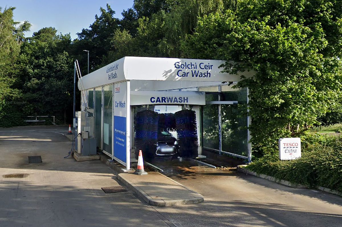Wilcomatic car wash at Tesco Wrexham