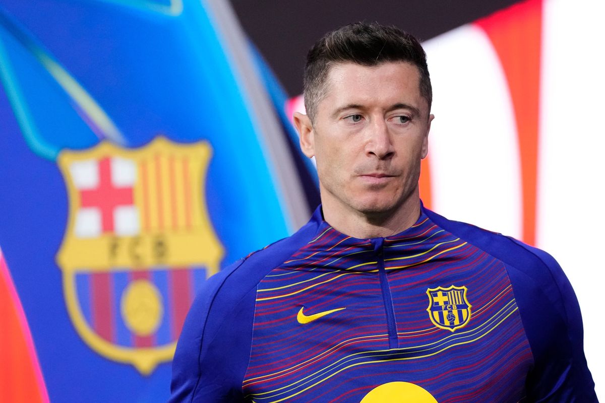 Robert Lewandowski during the UEFA Champions League 2025/26 Quarter-Final Second Leg match between Club Atlético de Madrid and FC Barcelona.