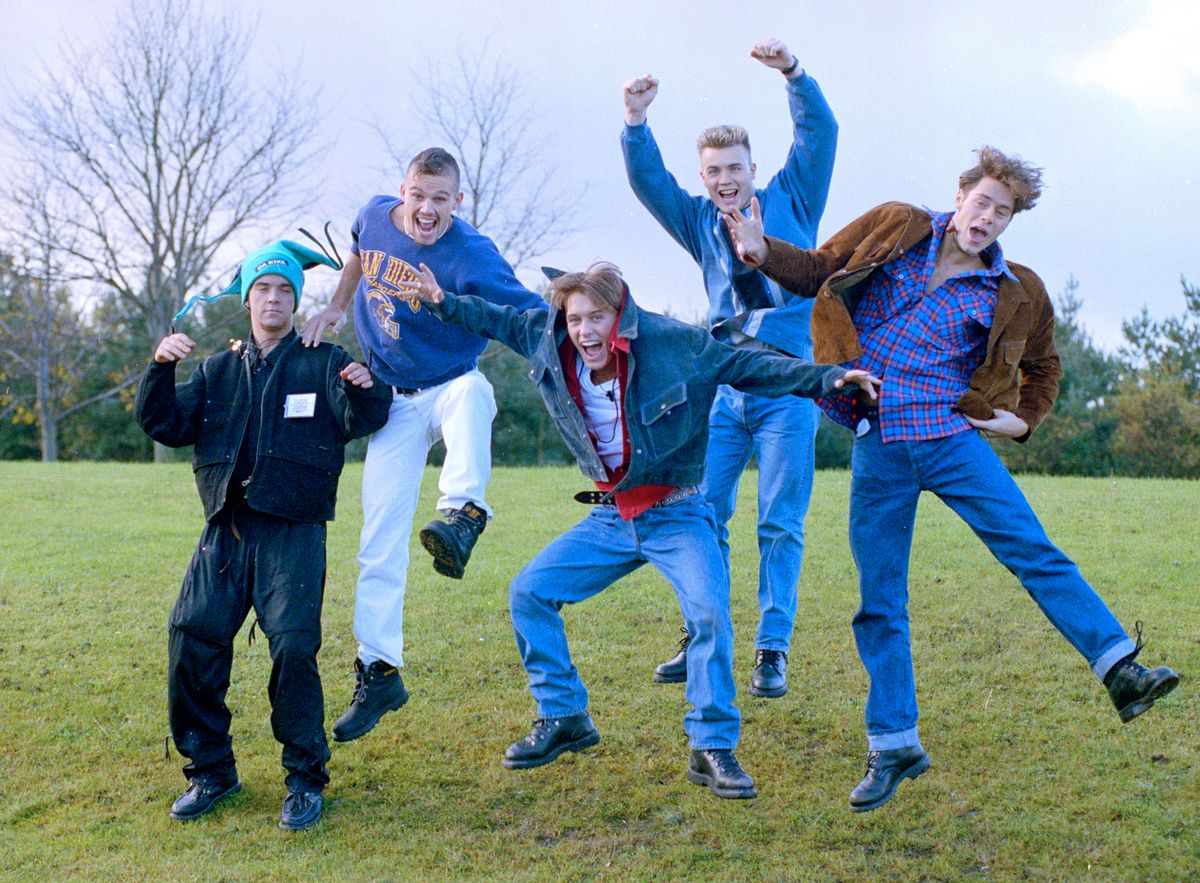 Robbie Williams, Jason Orange, Mark Owen,Gary Barlow and Howard Donald of Take That in November 1992