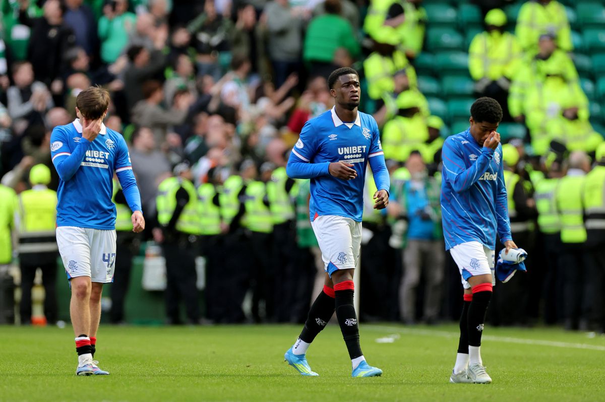 Dejected Rangers players