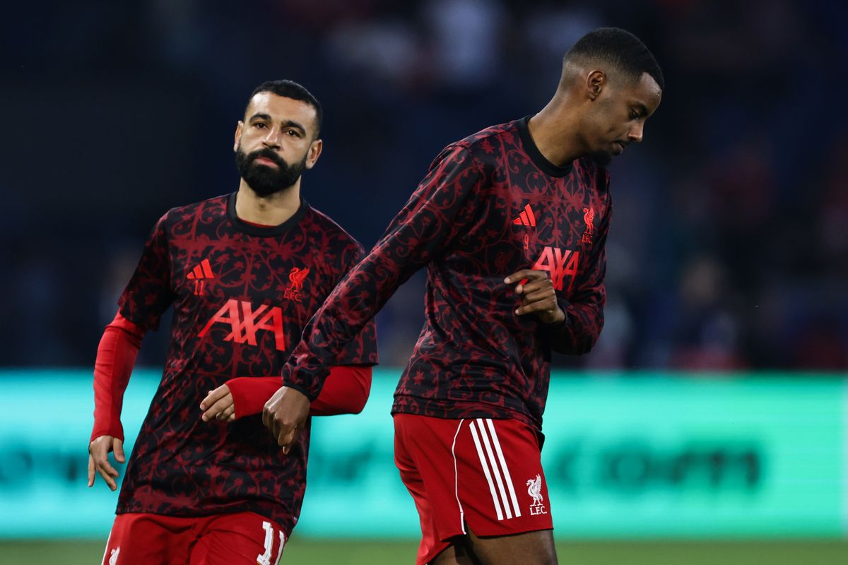 Mohamed Salah and Alexander Isak of Liverpool