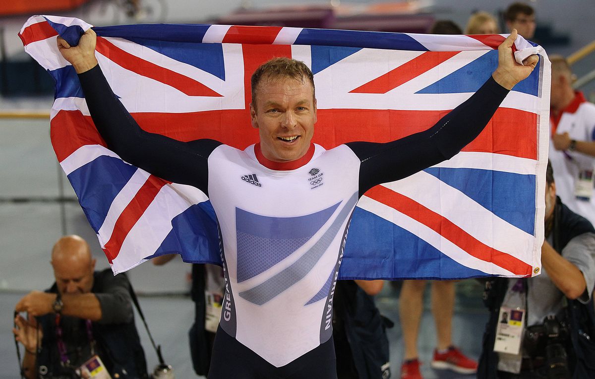 LONDON, ENGLAND - AUGUST 07: Sir Chris Hoy of Great Britain celebrates after winning the gold medal in final of the men's Keirin during Day 11 of the London 2012 London Olympics at the Veledrome on August 07, 2012 in London, England. (Photo by Ian MacNicol/Getty Images)