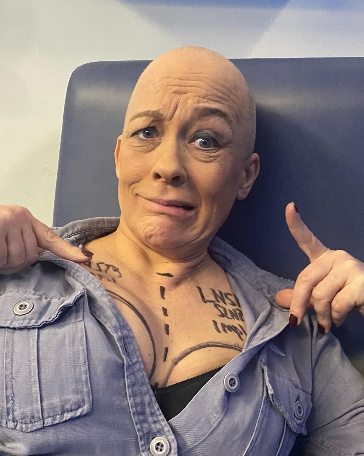 Sarah was diagnosed with breast cancer in 2022