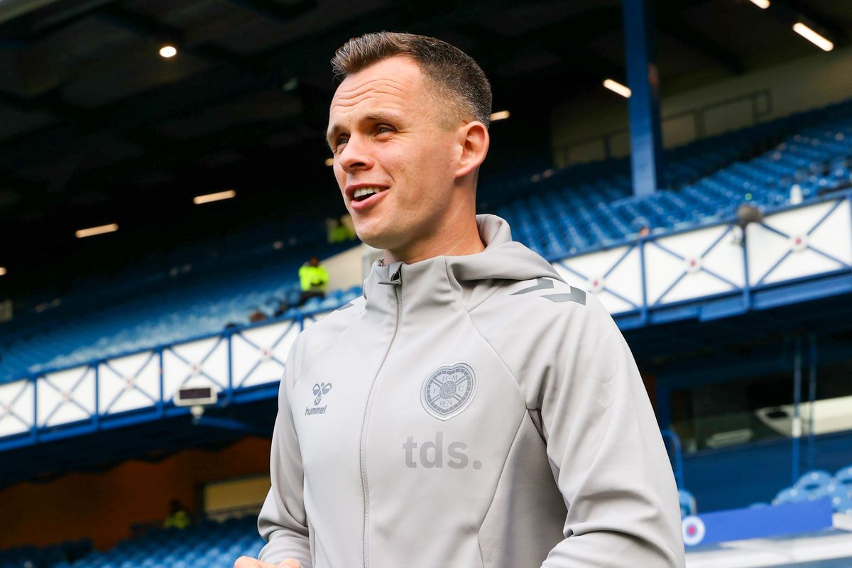 Hearts' Lawrence Shankland arrives at Ibrox ahead of Rangers clash