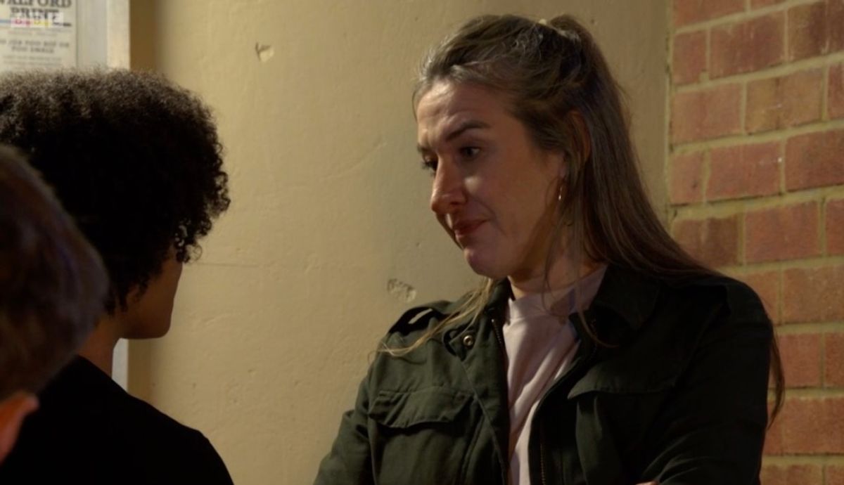 The random woman named Paula, as revealed in the credits, was rumbled by Jasmine