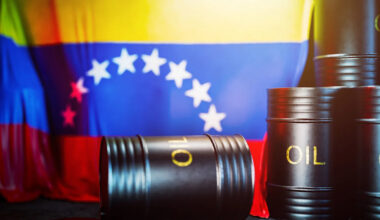 Venezuela's inflation rate eases to 10.6% in April, cenbank says
