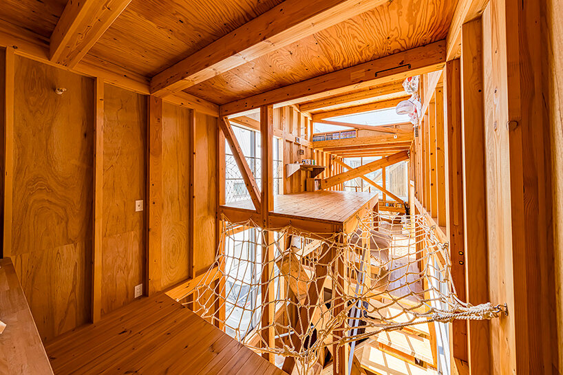 1-1 architects house office