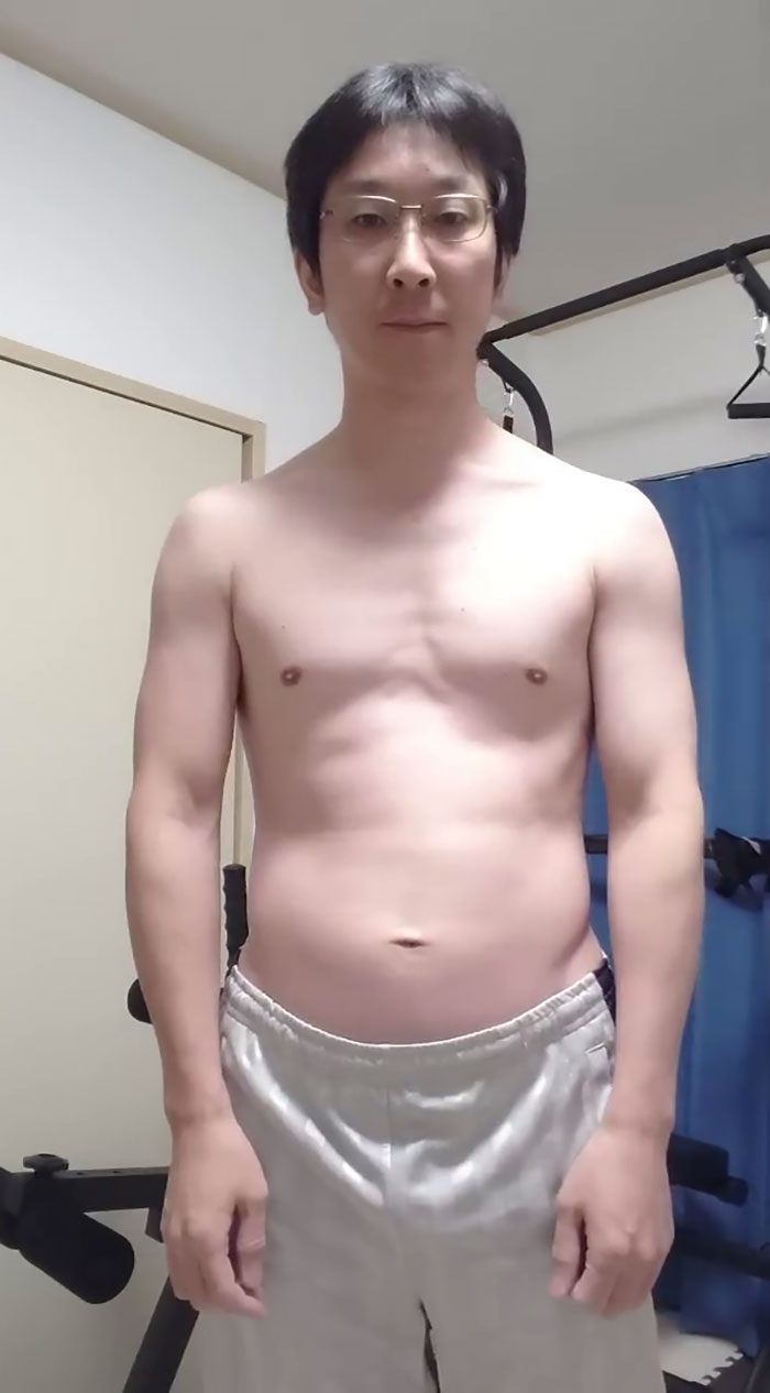 Japanese YouTuber showing his physique after 3 years of Saitama routine workout Japanese YouTuber showing his physique after 3 years of Saitama routine workout