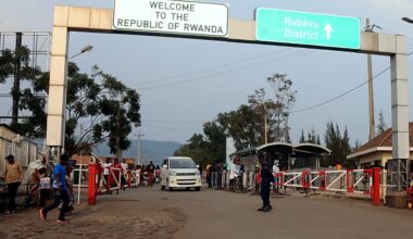 Traders in eastern Congo warn of shortages due to Rwanda border measures