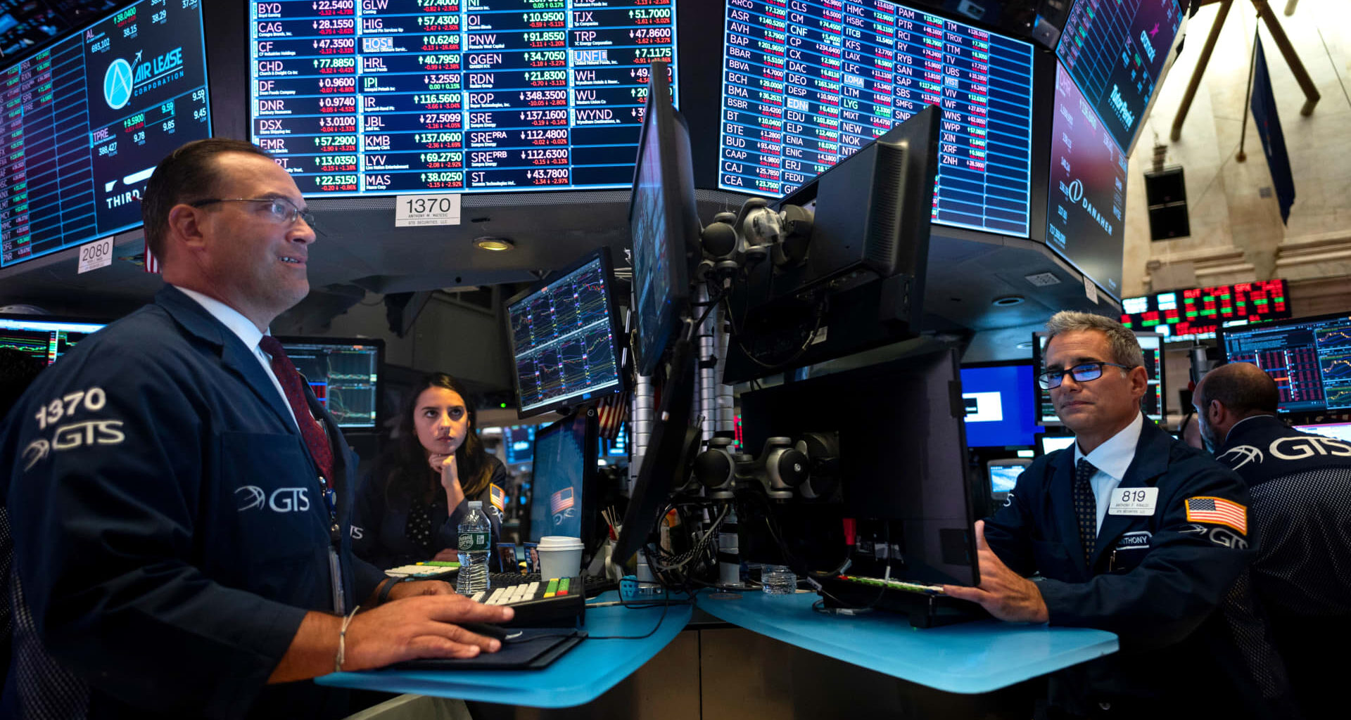 10-year Treasury yield declines as lower oil prices dim inflation outlook