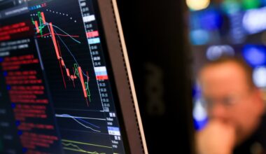 Fidelity: Average 401(k) balances fall due to market volatility