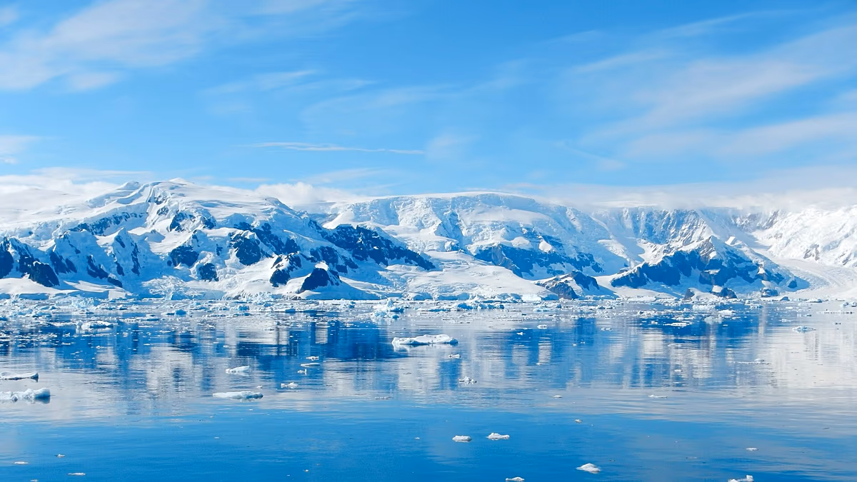 ‘Triple whammy of climate chaos’: Why Antarctica's sea ice collapse is no longer a mystery