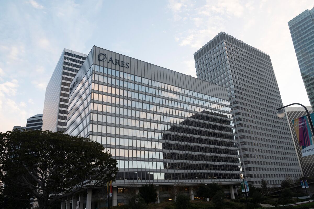 Ares Sticking to New Wealth Targets Despite Credit Jitters