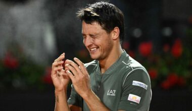 Luciano Darderi makes first Italian Open semi-finals after outlasting Rafael Jodar