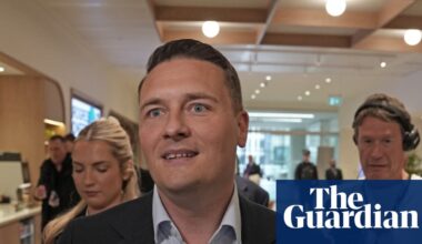 Wes Streeting confirms he will stand if Labour leadership race is triggered | Wes Streeting