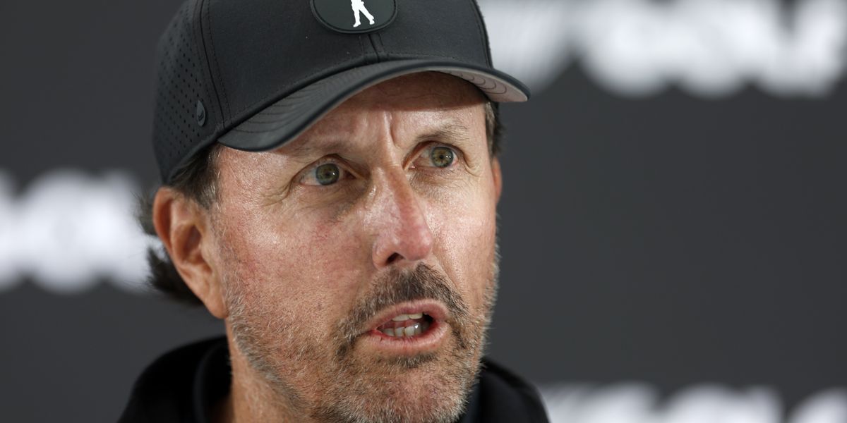 Phil Mickelson clarifies confusion after being listed to play at PGA Championship