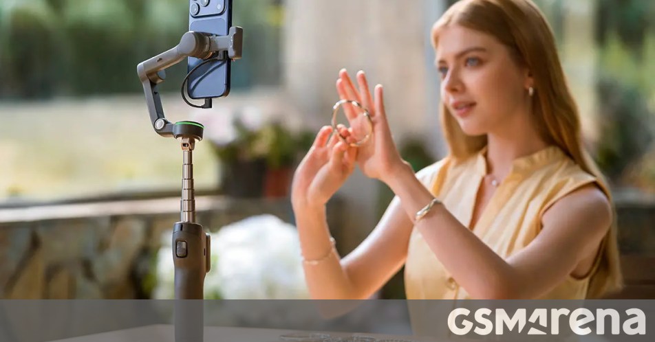 DJI Osmo Mobile 8P smartphone gimbal is here with a detachable remote control