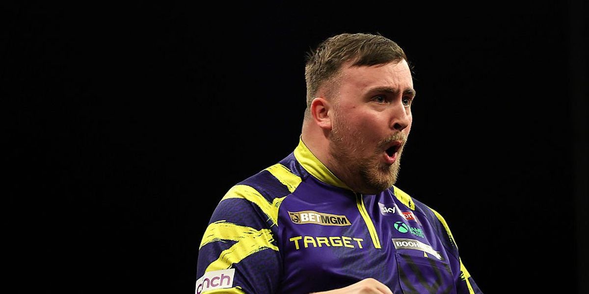 Luke Littler beats Luke Humphries to win in Leeds and make it three Premier League wins in a row