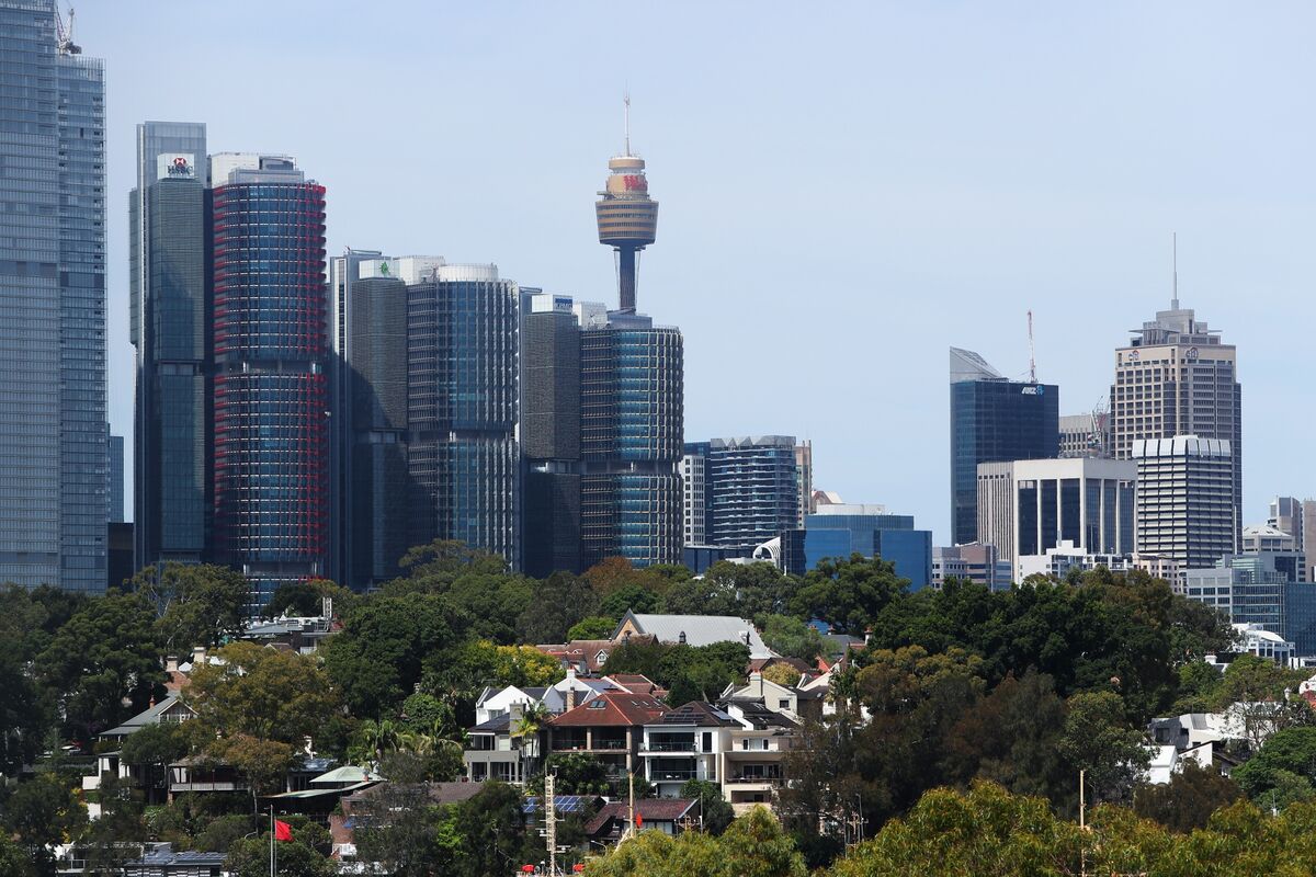 Australia Reviews Pension Test as Concerns Grow Over Investment Distortions