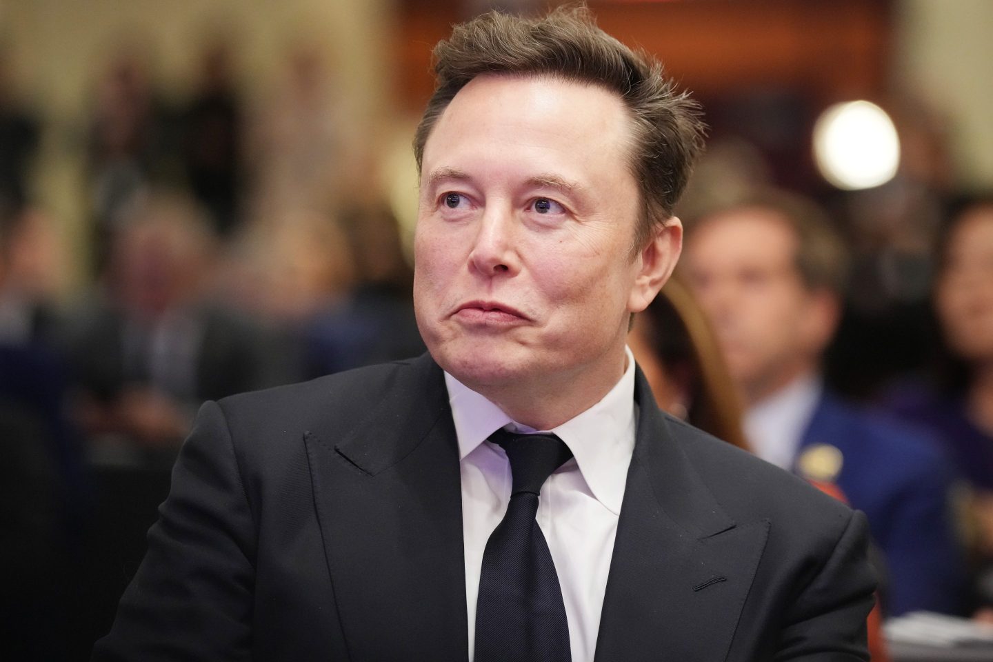 ‘This is the way’: Elon Musk endorses Warren Buffett’s famed 5-minute plan to fix the national debt