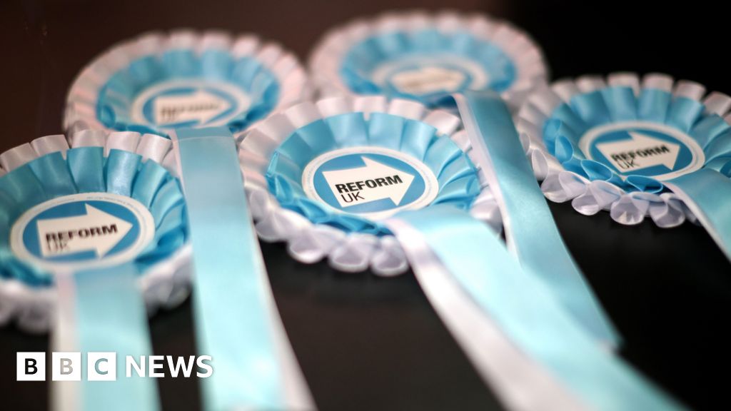 Reform UK councillor in Essex quits after social media claims - BBC