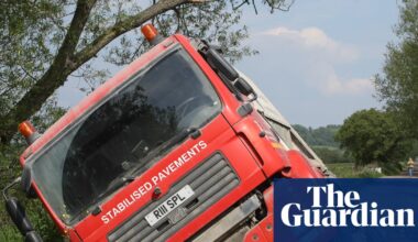 Lorry gets stuck in hole it was sent to fix in Somerset | Somerset