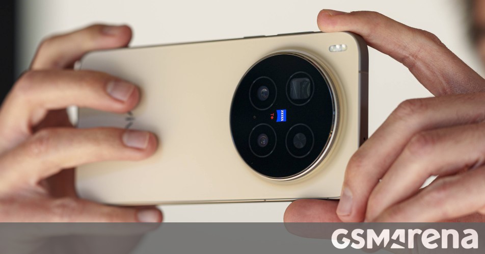 Fourth vivo X500 family member breaks cover