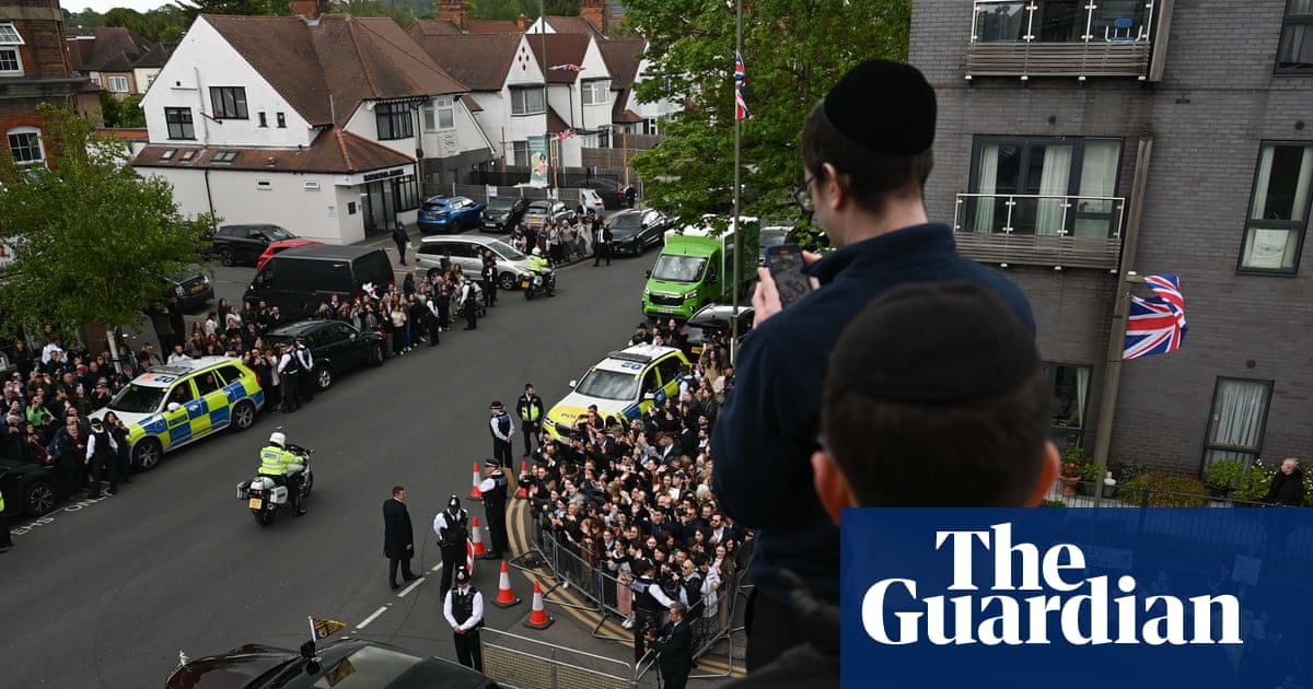 Met chief says British Jews ‘not safe’ in London after series of attacks | UK news