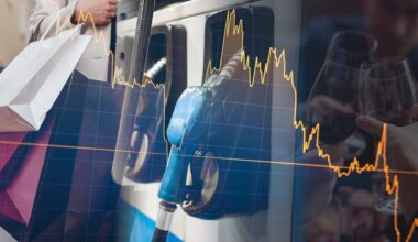 U.S. consumer sentiment hits new lows amid inflation and war