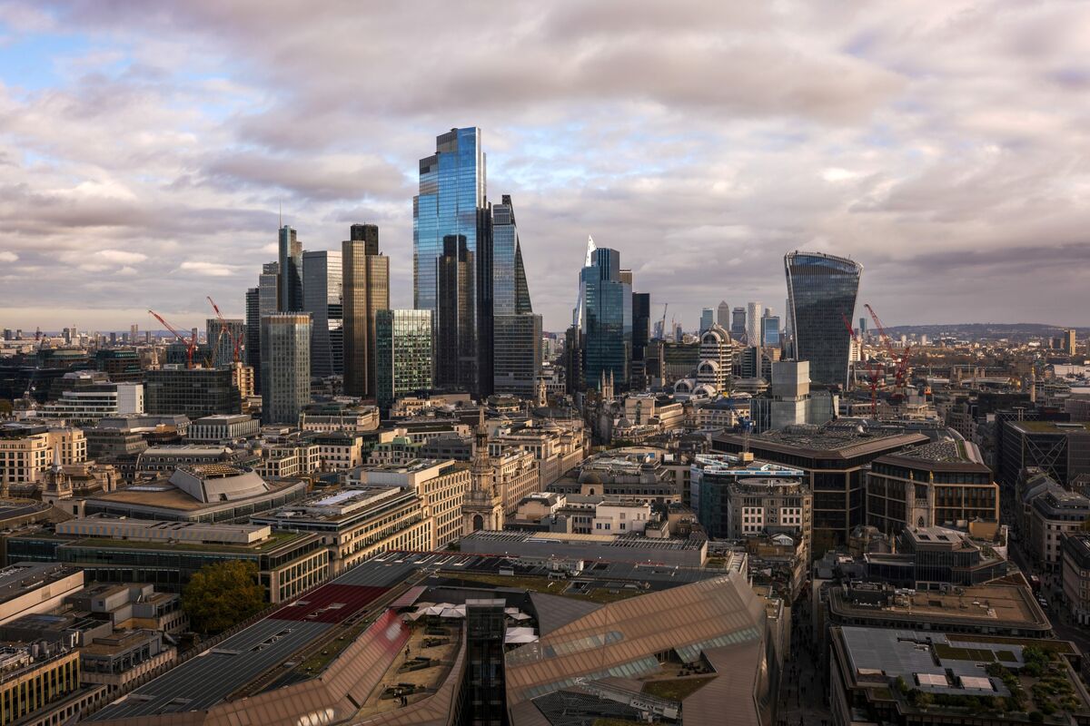 Private Capital Giants Zero In on £1.3 Trillion UK Pensions Pot
