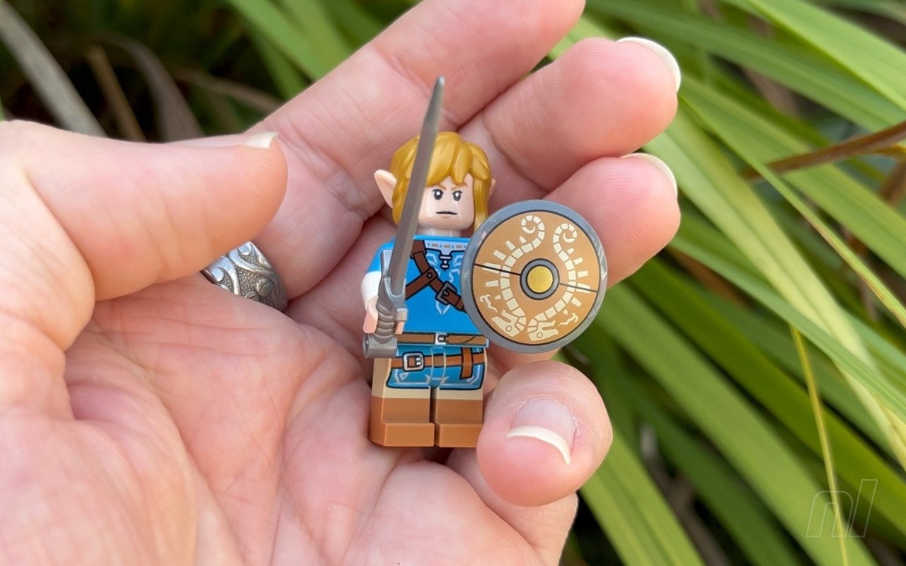 PSA: LEGO Is Officially Retiring Its First Zelda Set, Get It Before It's Gone