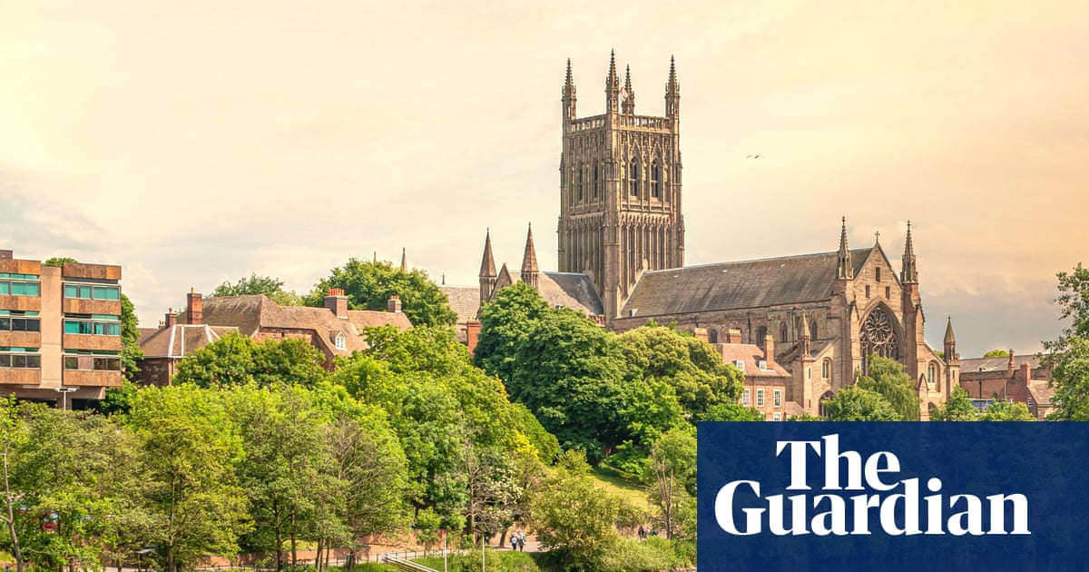 Tories suspend leader at Worcestershire council after he made deal to oust Reform | Conservatives