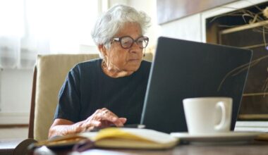 Pension warning issued as half a million savers empty retirement funds