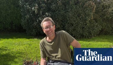 Record numbers of UK renters crowdfunding to cover bills | Social exclusion