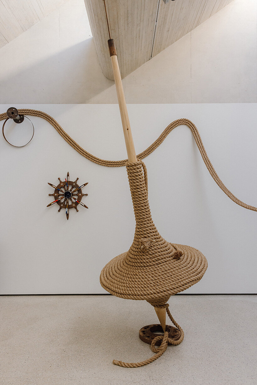 LR Vandy tells stories of labor, movement, and collective resistance through rope sculptures - 7
