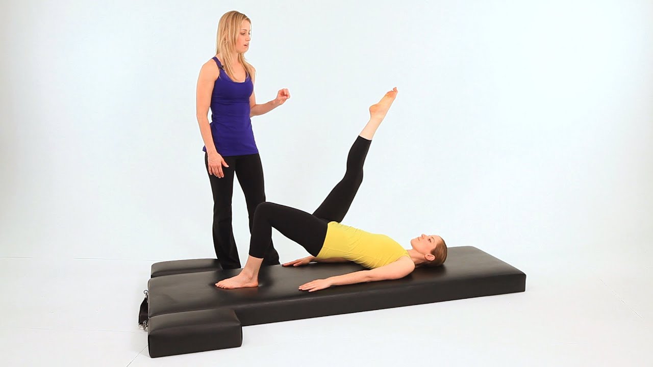 How to Do the Shoulder Bridge | Pilates Workout - YouTube