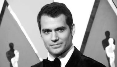 Why Henry Cavill Has Little Chance Be The New James Bond