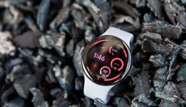 Wear OS 7 will keep track of deliveries and sports scores on your wrist