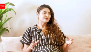 'Mamta Kulkarni, Divya Bharti were arrogant; Sanjay Dutt, Mithun Chakraborty treated us like friends,' reveals dancer Rubina Khan |