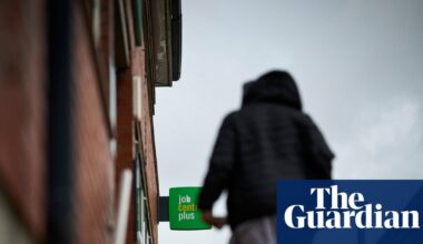 Schools are ‘pipeline’ to joblessness for many people, says ex-Labour adviser | Economics